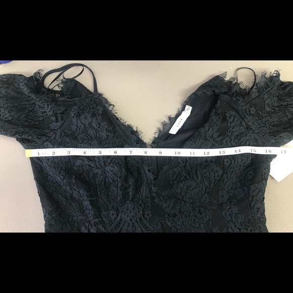 Lush Cold Shoulder Floral Lace Dress - Picture 6 of 8